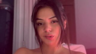 KittyEllen get girlfriends massage BIG BOOBS before cam !!! LESBIAN